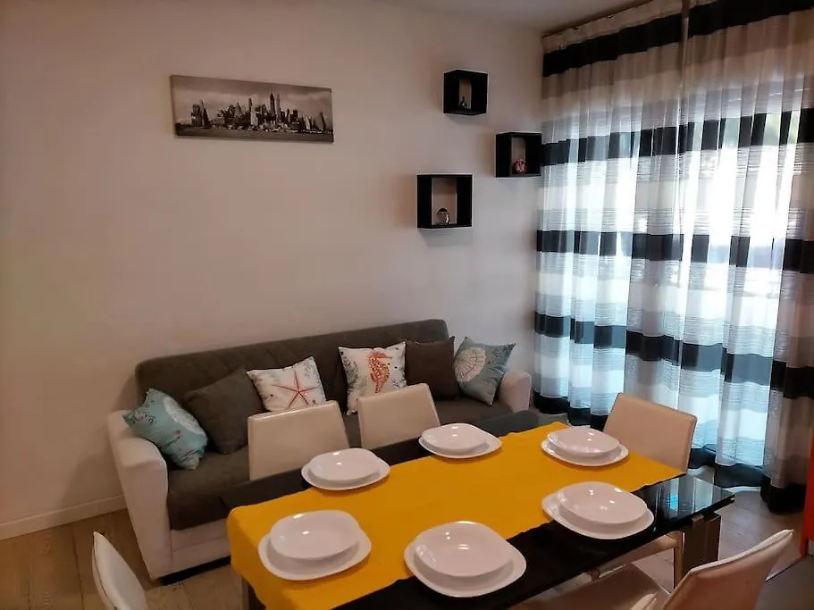 Jesolo Beach Apartment イタリア