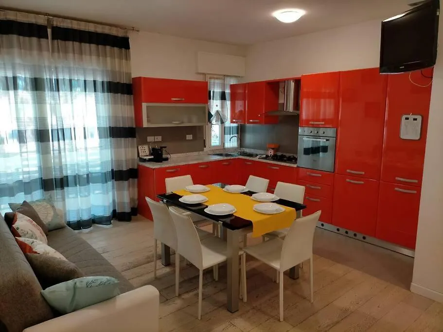 Jesolo Beach Apartment
